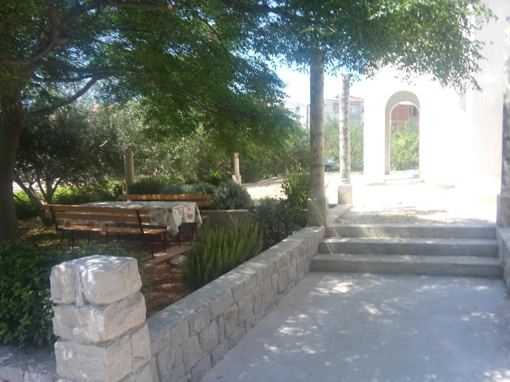 Apartments Erceg Omiš Exterior foto