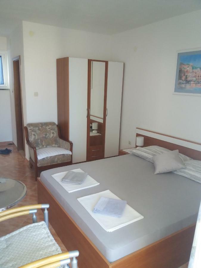 Apartments Erceg Omiš Exterior foto